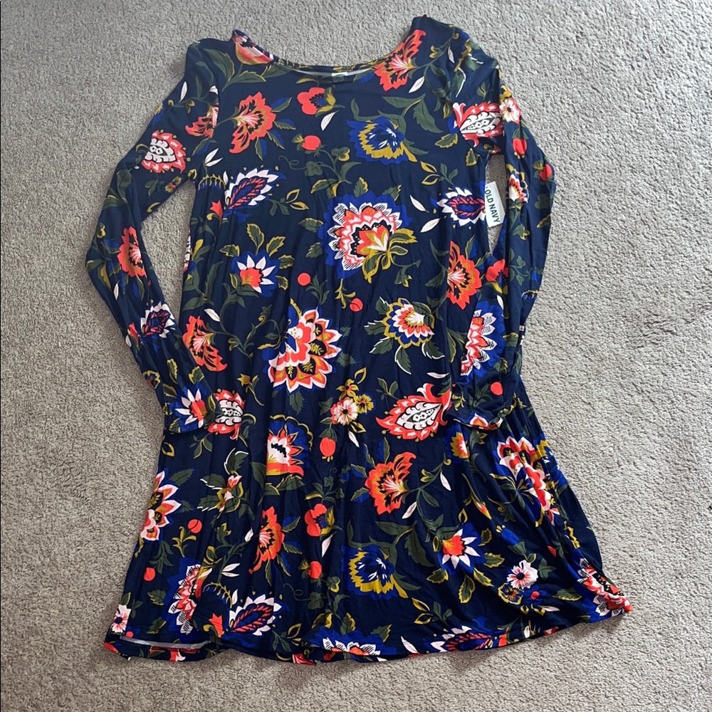 🆕 Old Navy Floral Long Sleeve Dress